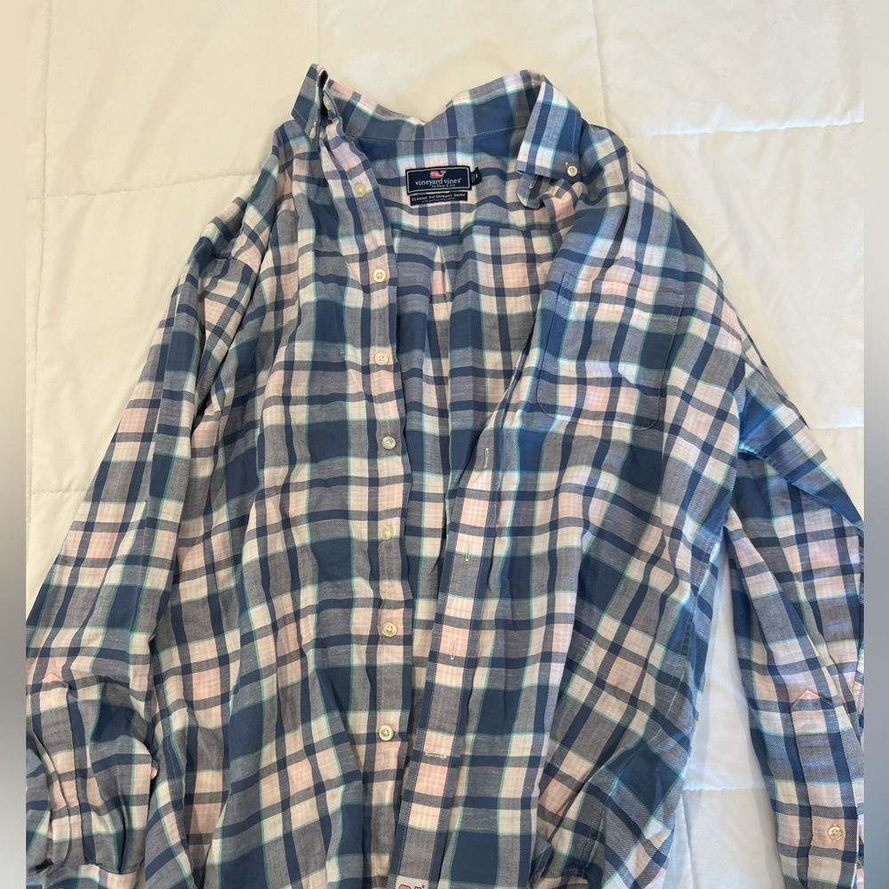 Vineyard vine flannel shirt